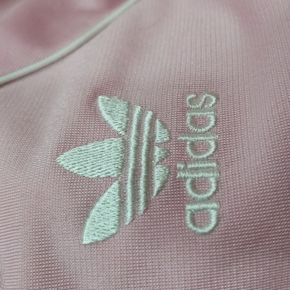 Imported Adidas kids track suit - Picture 7 of 8